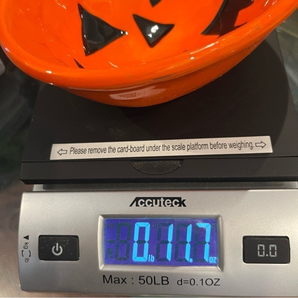 Pumpkin candy dish Ceramic Dishwasher and Microwave safe - Picture 5 of 5